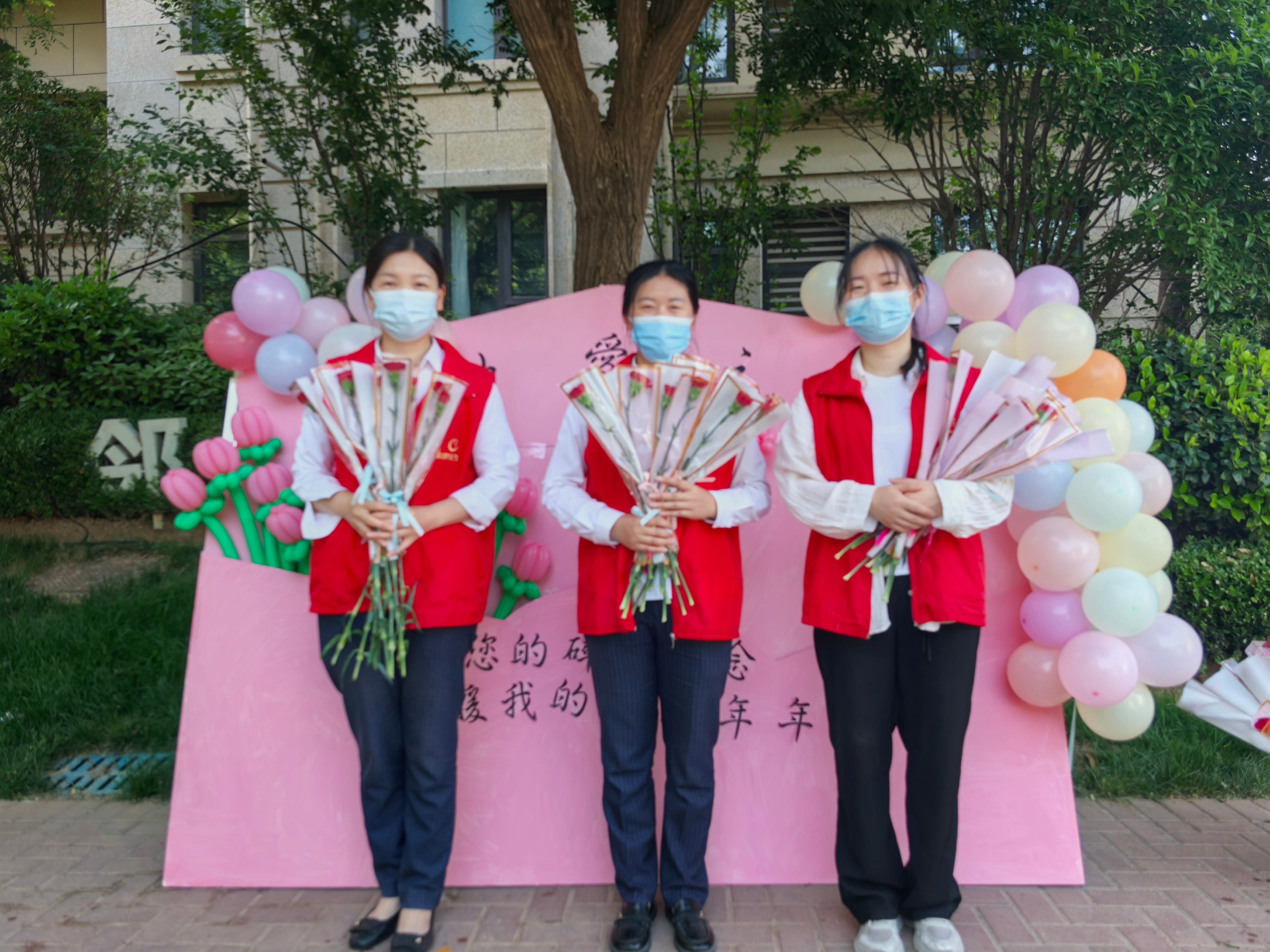 花式宠妈，爱在新世纪 | 母亲节高光时刻回顾